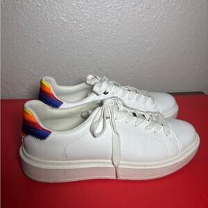 Steve Madden women's catcher Catc005s1 white sneakers size 9 M